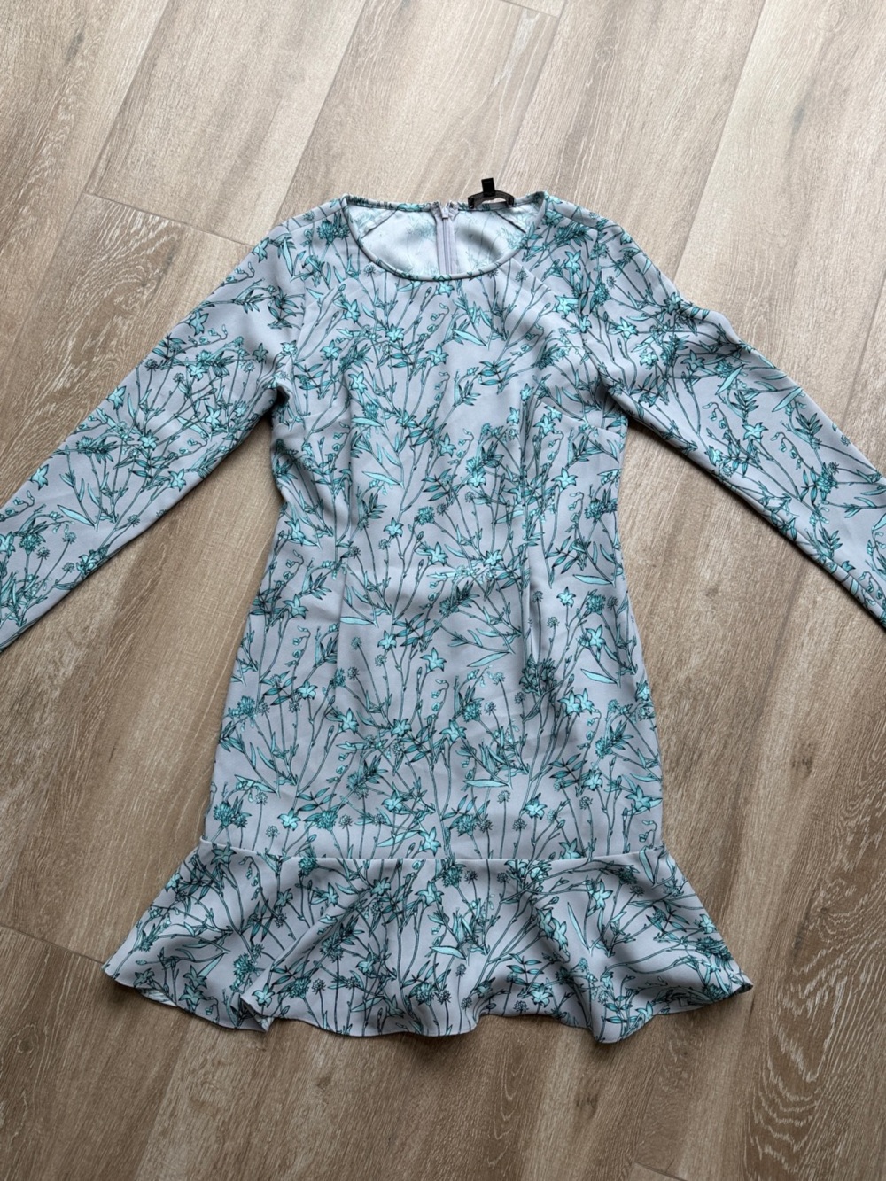 Banana Republic Floral Print Long Sleeve Ruffle-Hem Dress in Light Blue & Teal